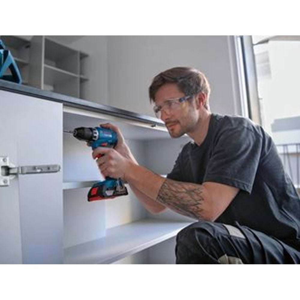 BOSCH GSR 18V-45 ( 2X2ah) + 63 parça matkap ucu seti