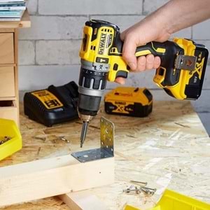 DCD796P2 - 18V 5,0AH KÖMÜRSÜZ LI-ON ŞARŞLI DARBELİ MATKAP DEWALT