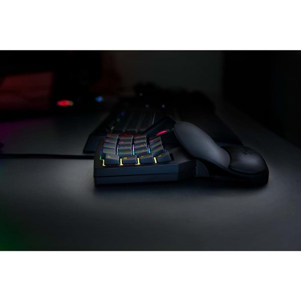 RAZER TARTARUS V2 RGB Siyah Oyun Konsolu