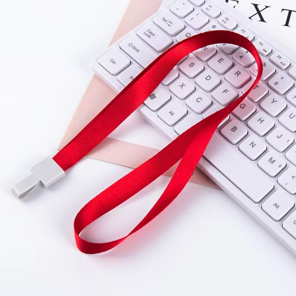 Bigpoint Metal Klipsli Yaka İpi (Kırmızı)