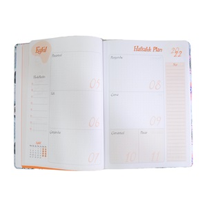 Lizy 17x24 Akademik Ajanda 2023 Eylül-2024 Aralık- Mor Papatyalar