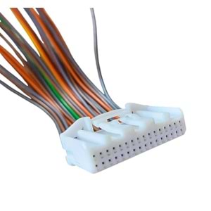 RENAULT CLİO MEGANE FLUENCE TEYP SOKETİ..