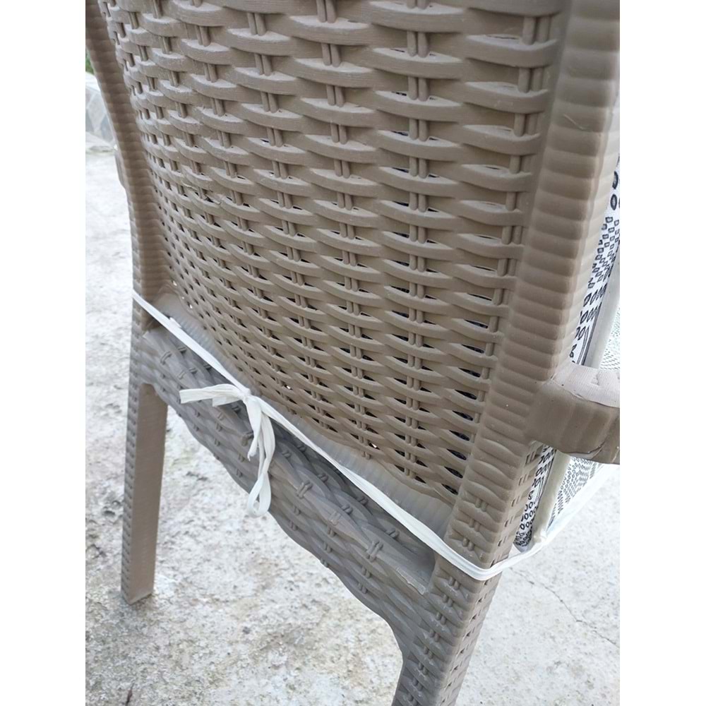 4 Adet Komutan Arkalıklı Sandalye Minderi, Extra Kalın (Kalınlık 5cm)-Nokta Siyah Beyaz