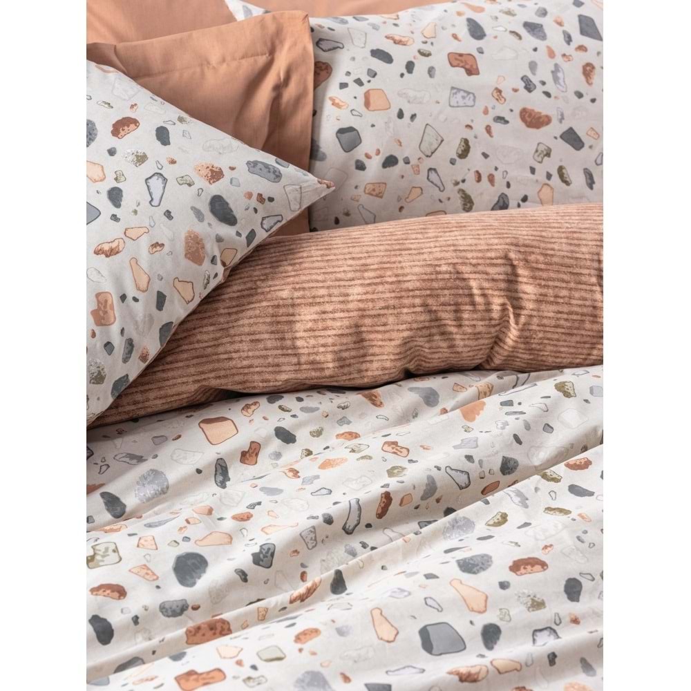 Cotton Box Rnf Minimal Çift Kişilik Nevresim Takımı lastikli çarşaf Onıks Karemel