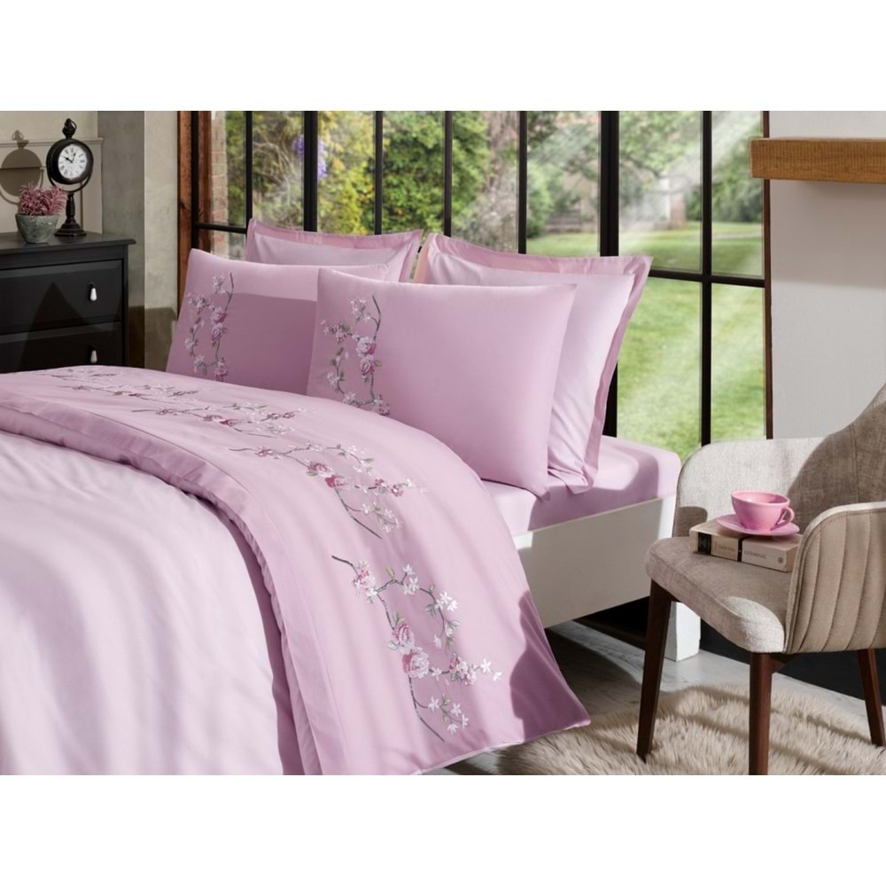 Özdilek Akfil Boutique -Florest Pembe- Çift Kişilik Nevresim Takımı (4 Yastık Kılıflı)