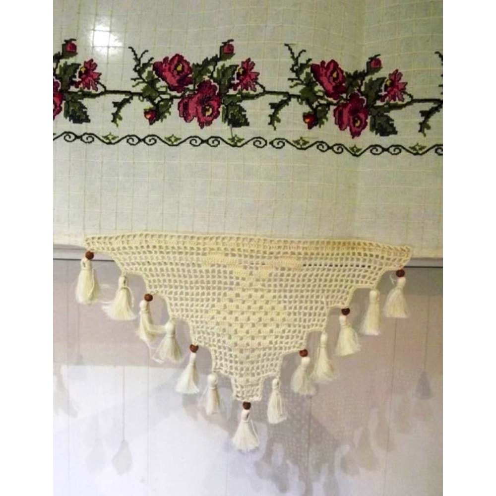 Mandaş Buldan Kanaviçe İşlemeli Dış Balkon perdesi 400x60 cm kırmızı