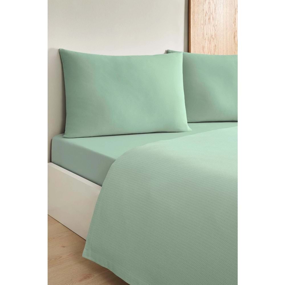 Özdilek -Colourist Çağla- Bamboo Lastikli Çarşaflı Çift Kişilik Pike Takımı