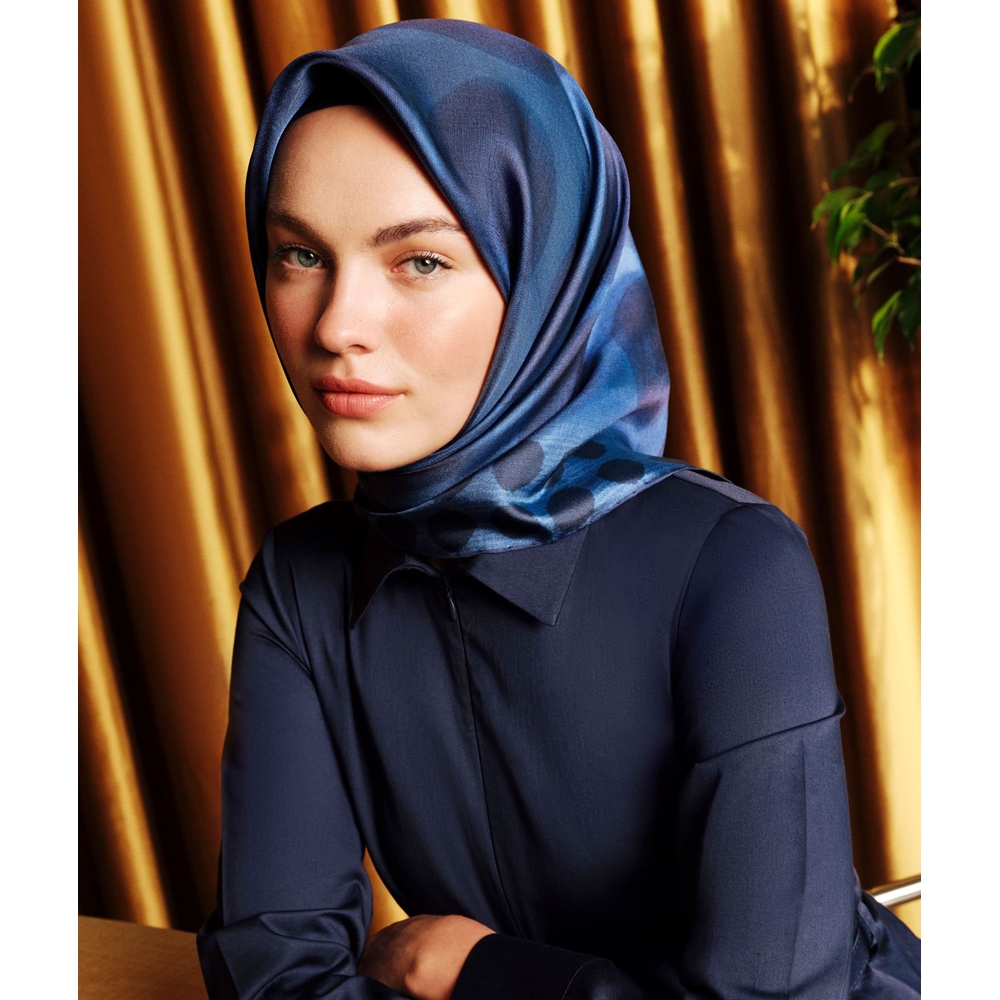 Armine Dj Sura Saf İpek Eşarp - 2026-2027 Sonbahar-Kış 9637D (S)