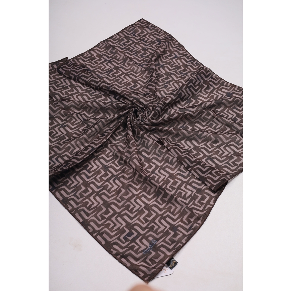 Scarfella Soft El Dikişli Eylül Eşarp - Desen-92 - Renk-01