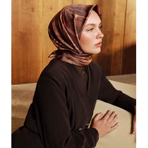 Armine Dj Sura Saf İpek Eşarp - 2026-2027 Sonbahar-Kış 9600D (S)